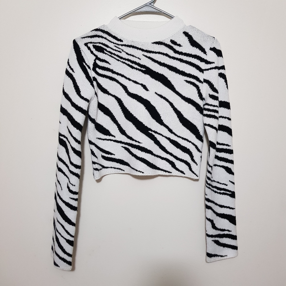 Zebra cropped mockneck sweater
